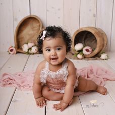 Baby fotograaf Sittersessie 6, 7, 8, 9 of 10 maanden oude baby