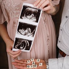 Zwangerschaps aankondiging of Gender Reveal bij Milestone Photography